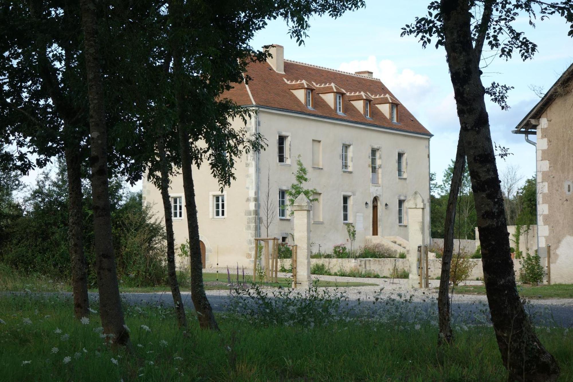 Le Prieure De Loups Bed & Breakfast Saint-Michel-en-Brenne Exterior photo